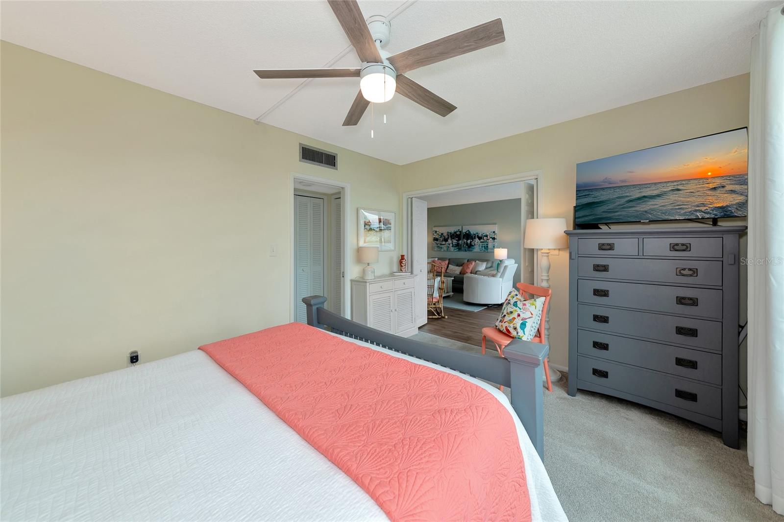 7461 W COUNTRY CLUB DR N #203 — photo 17