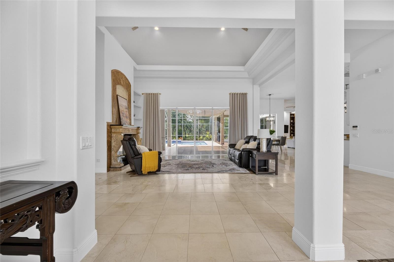 6353 W MACLAURIN DR — photo 9