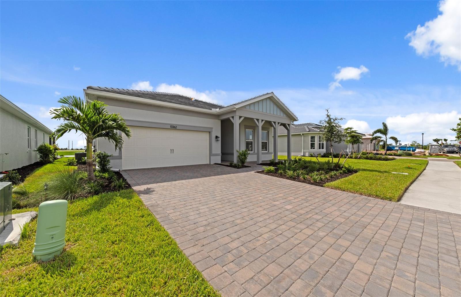 10362 BLUE RUNNER DR — photo 3
