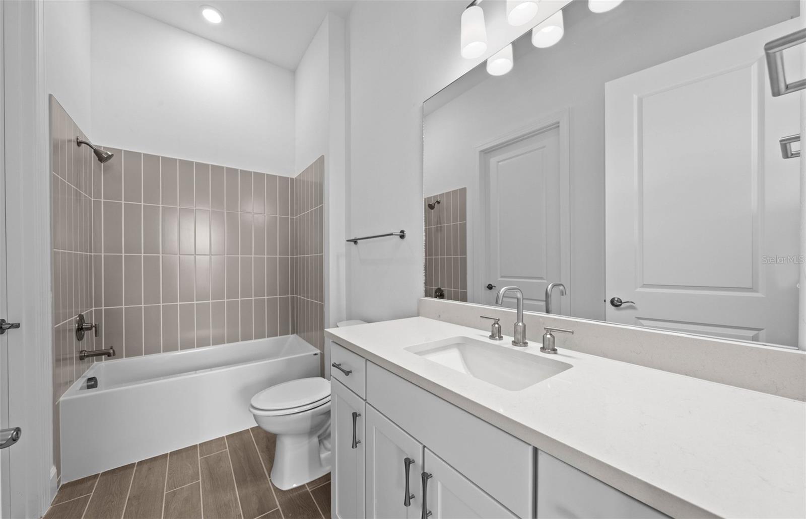 10362 BLUE RUNNER DR — photo 14