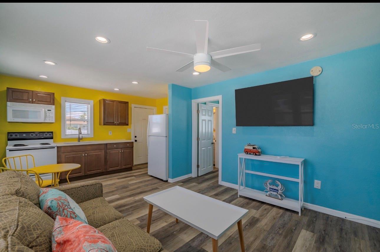 13343 GULF BLVD #14 — photo 12