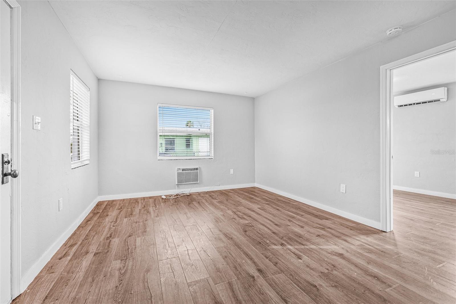 30 LYNN WAY — photo 7