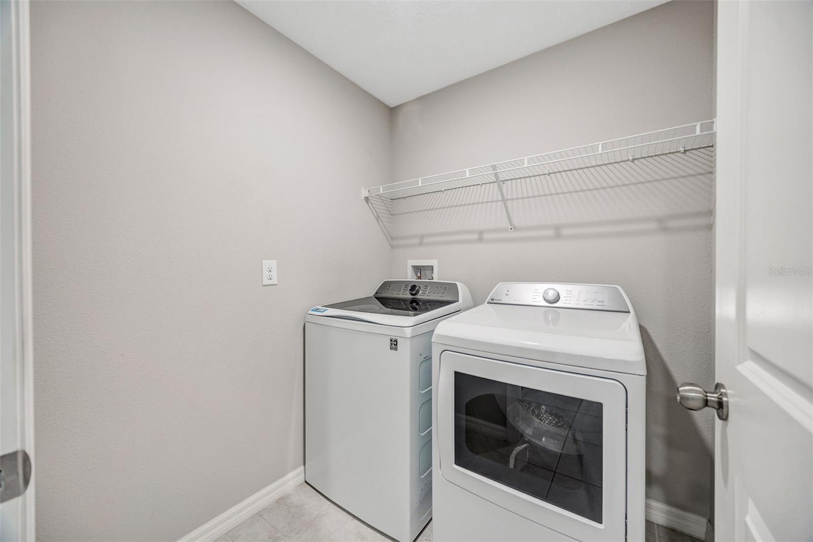 138 RAIN BERRY AVE — photo 16