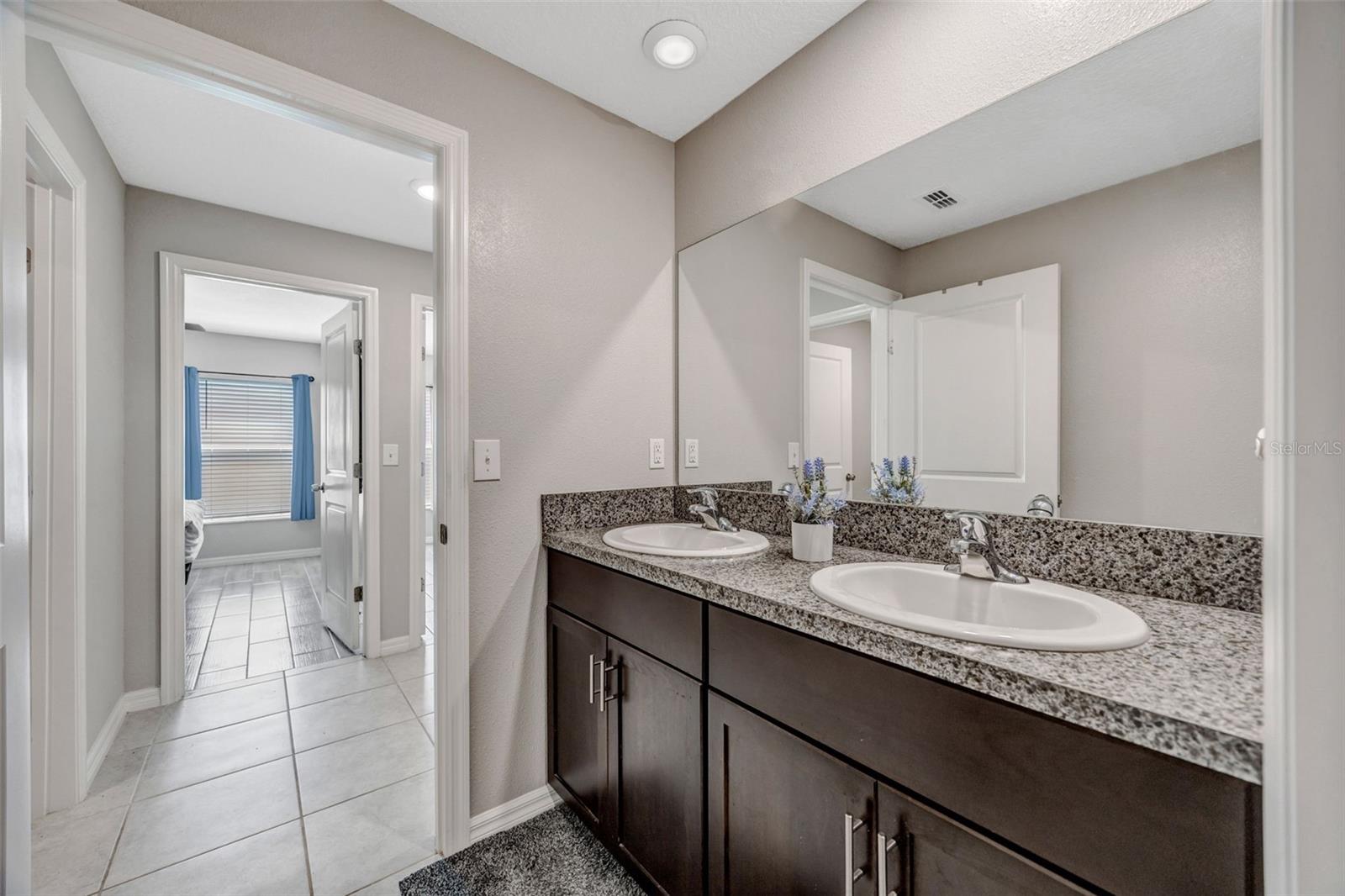 138 RAIN BERRY AVE — photo 15