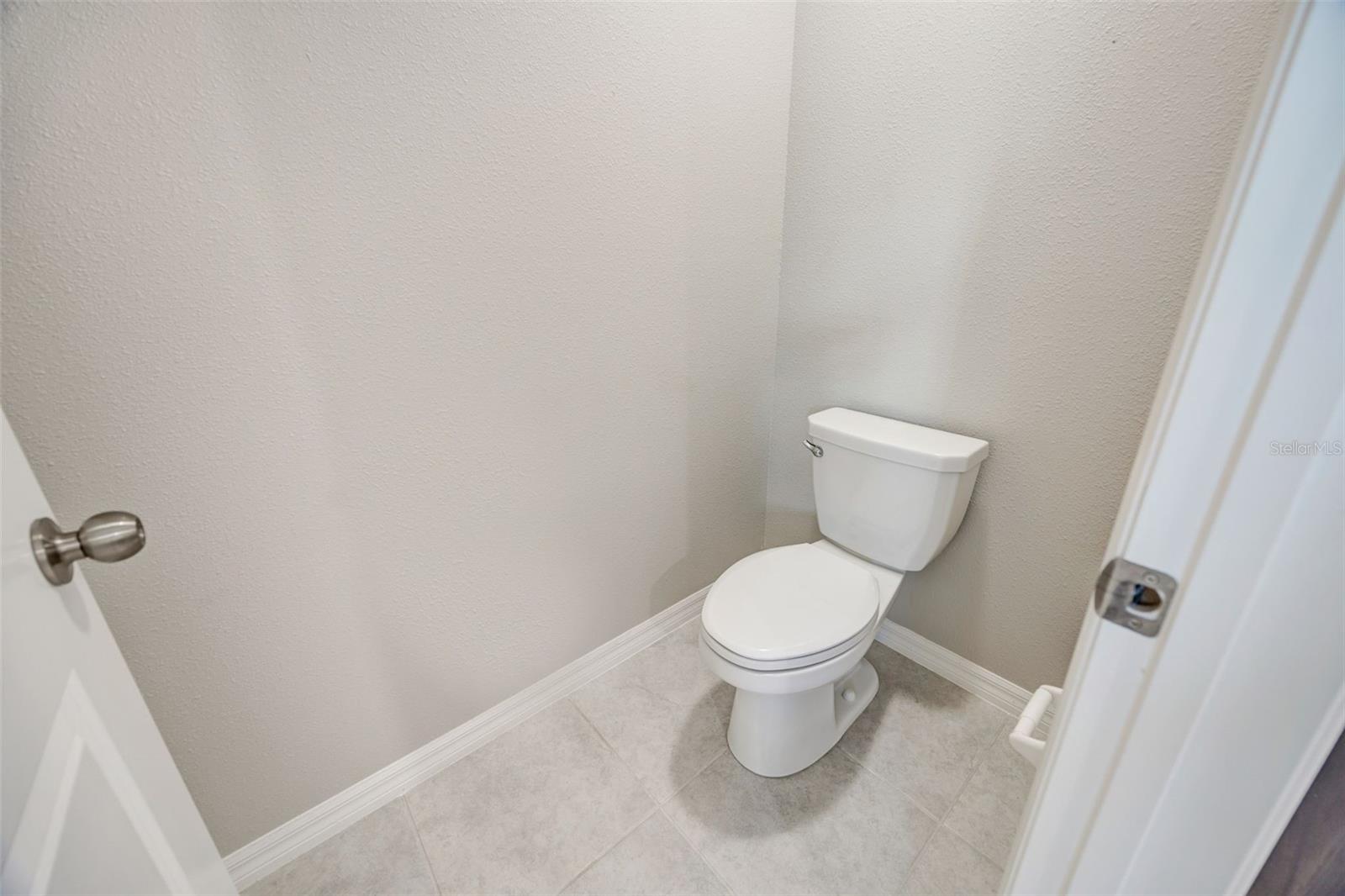138 RAIN BERRY AVE — photo 31