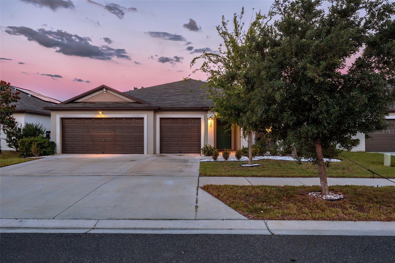 138 RAIN BERRY AVE — photo 3