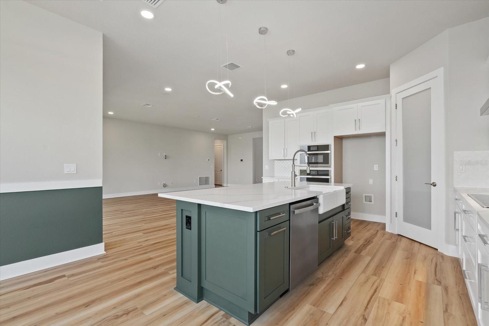 8668 SALMAR LOOP — photo 12