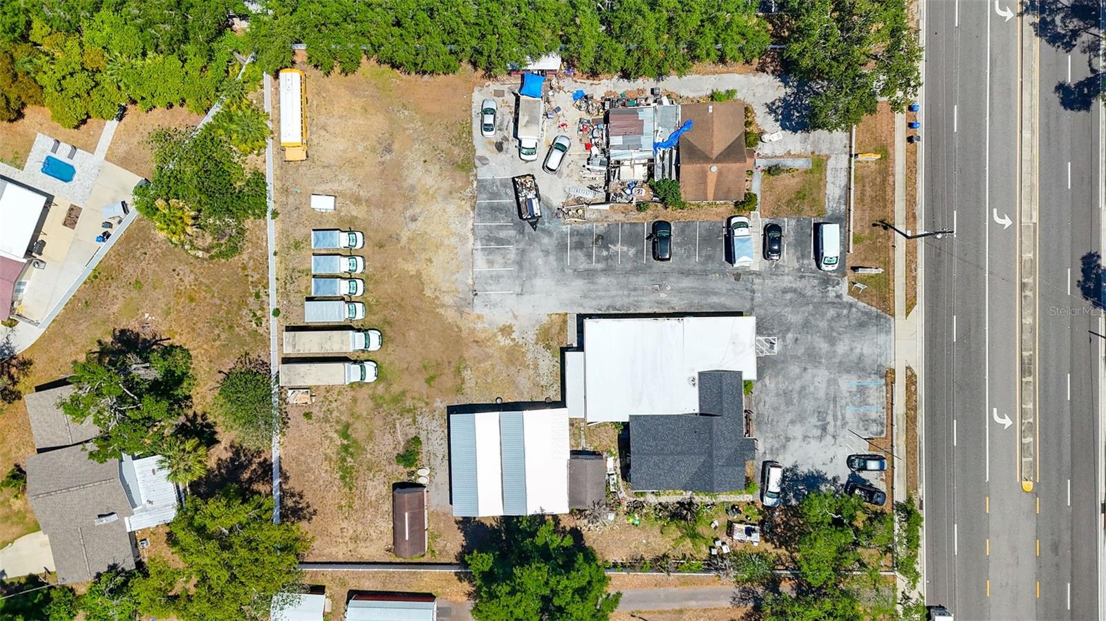 504 S KINGS AVE — photo 5