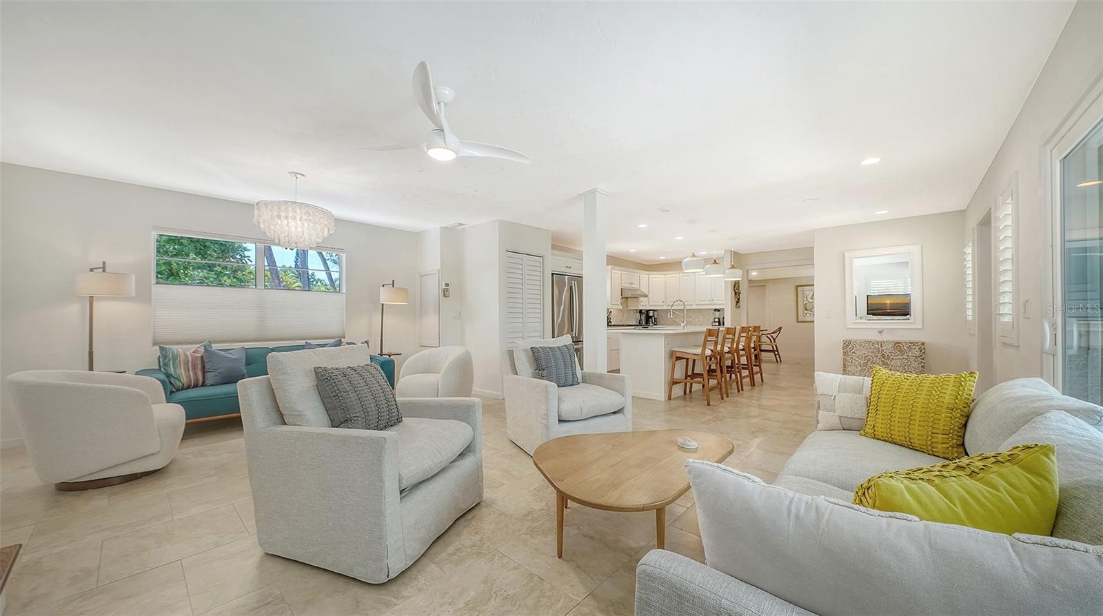 3708 SANDSPUR LN — photo 15
