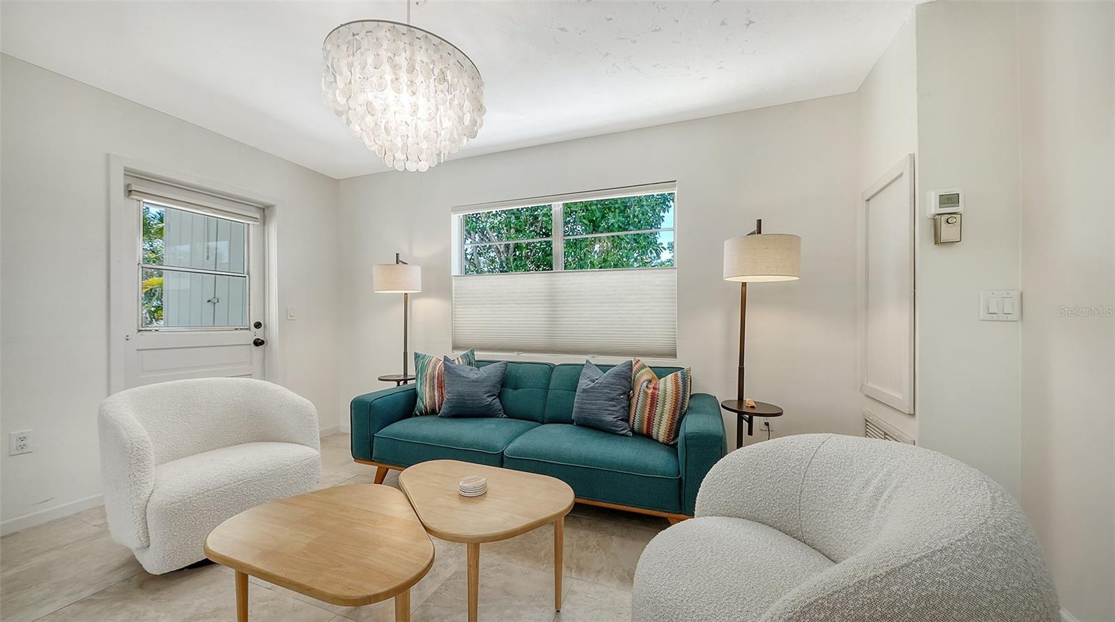 3708 SANDSPUR LN — photo 14