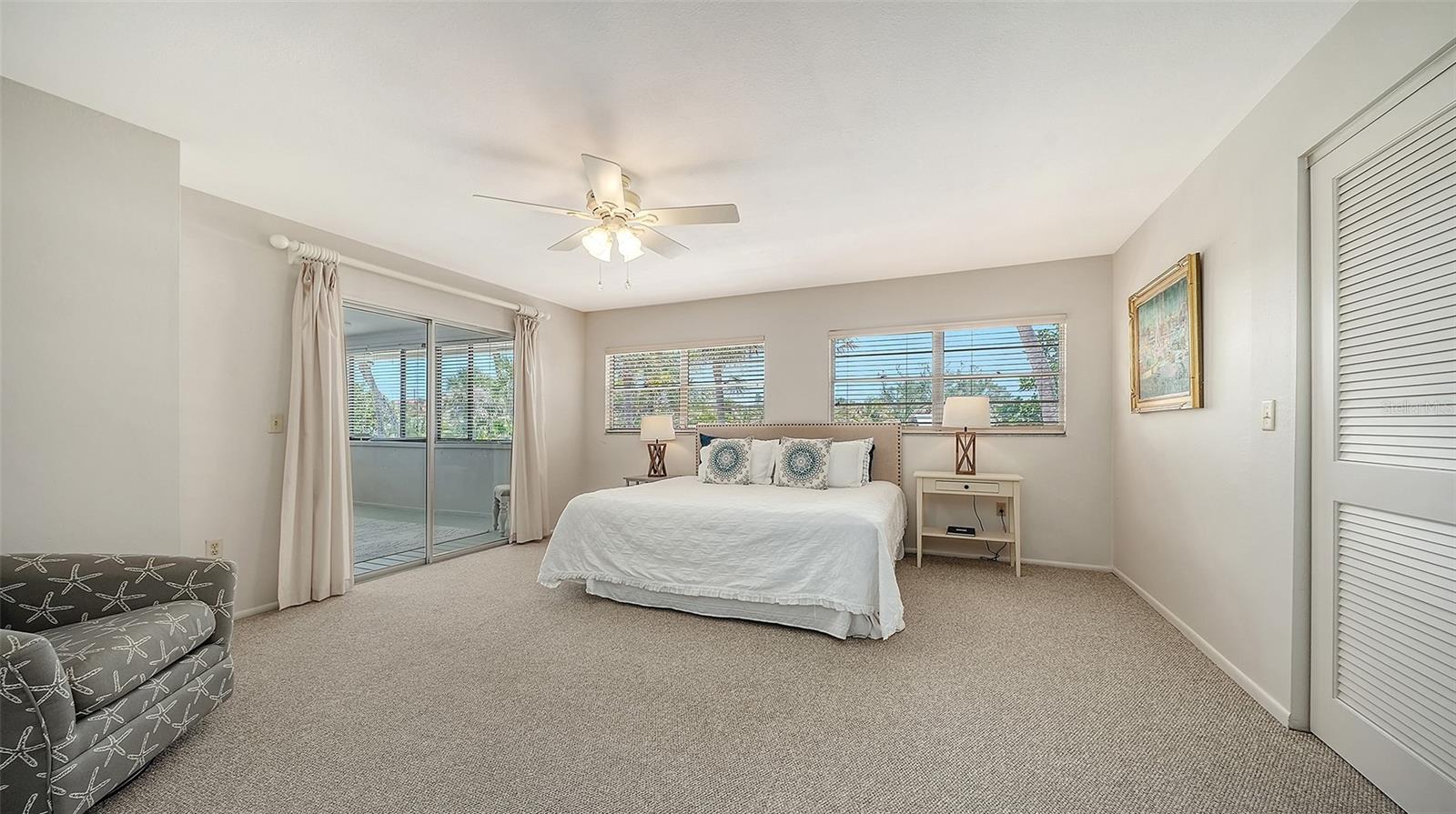 3708 SANDSPUR LN — photo 27