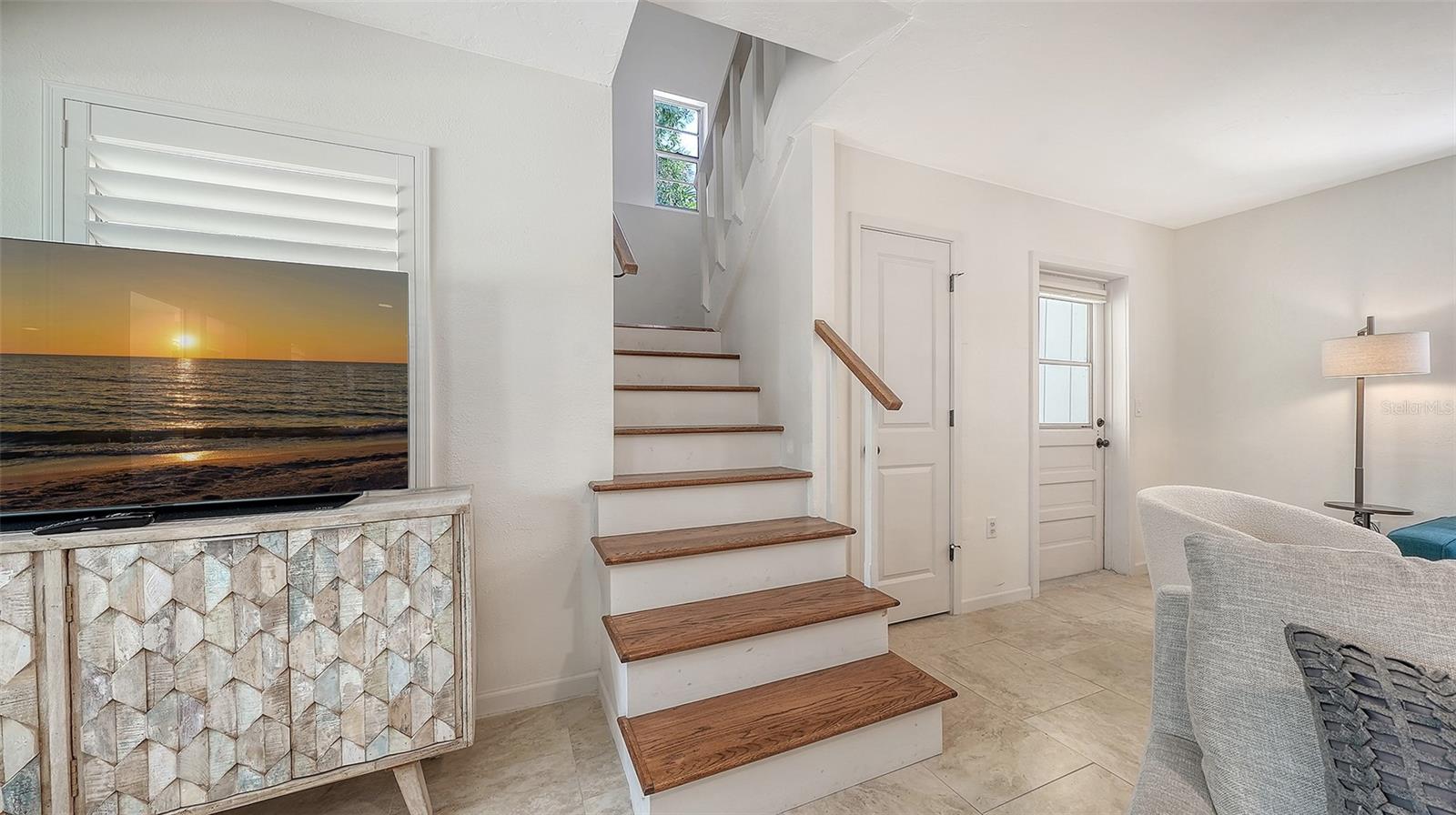 3708 SANDSPUR LN — photo 25