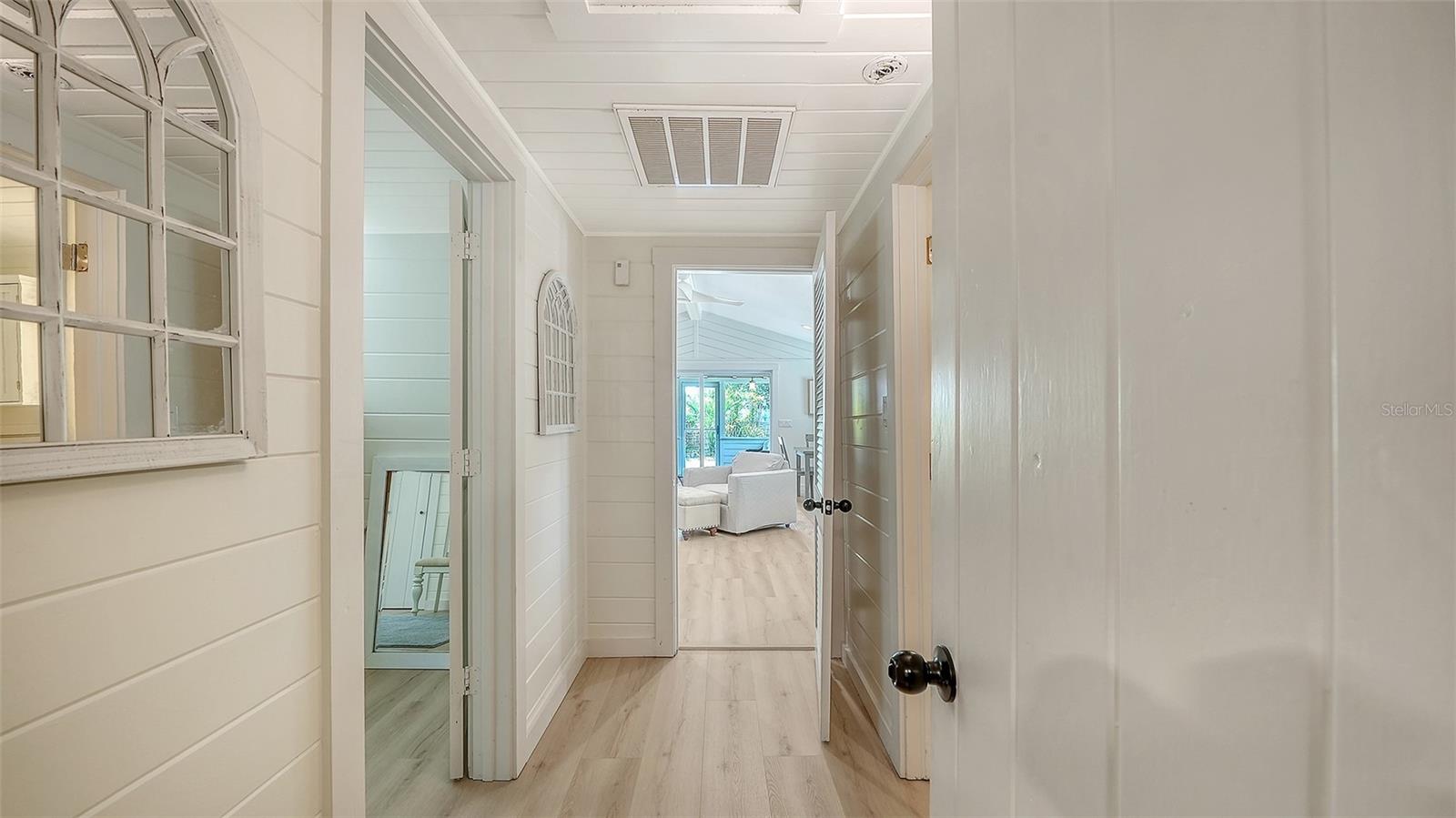 3708 SANDSPUR LN — photo 38