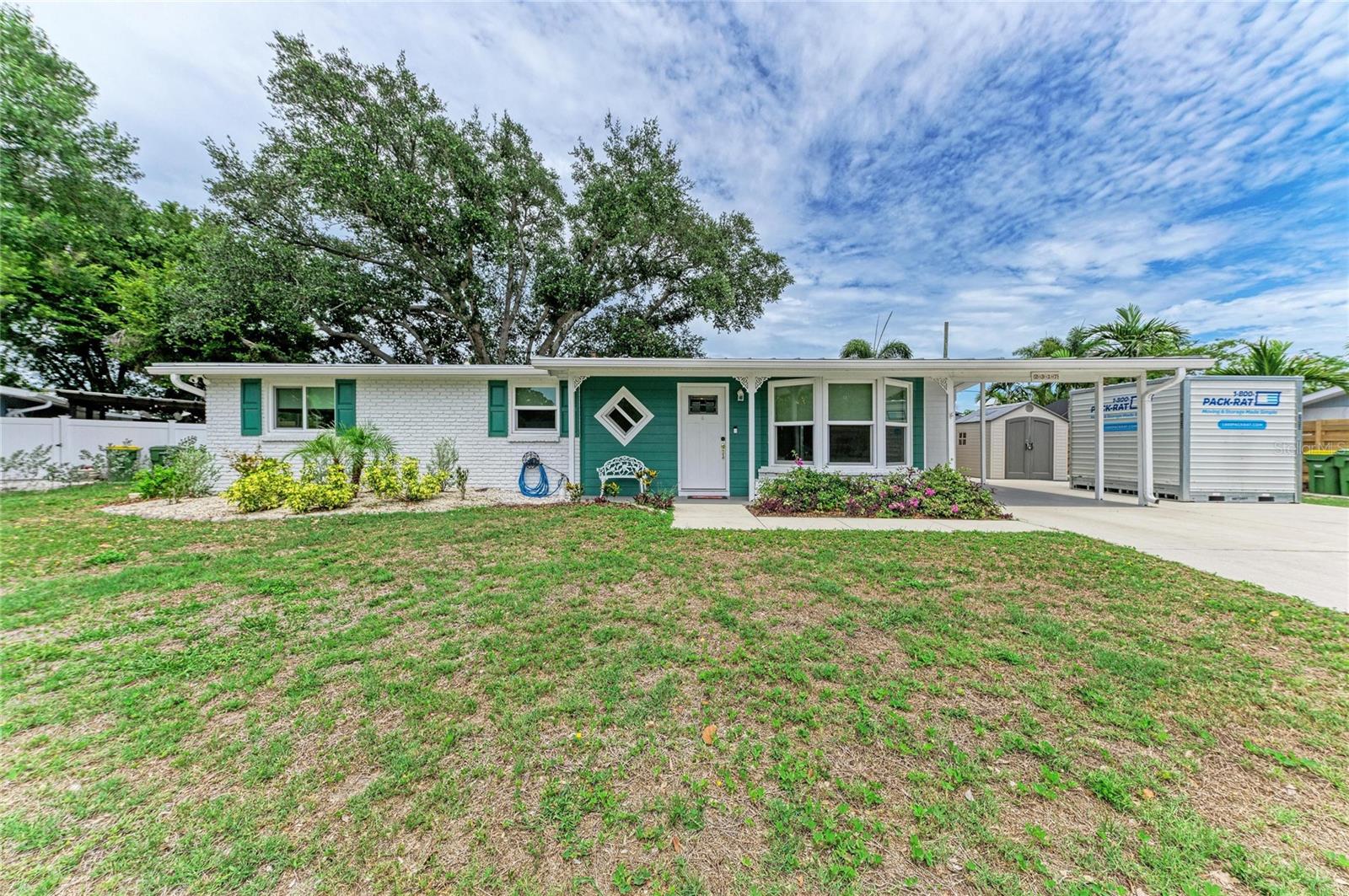 2317 S TUTTLE AVE — photo 3
