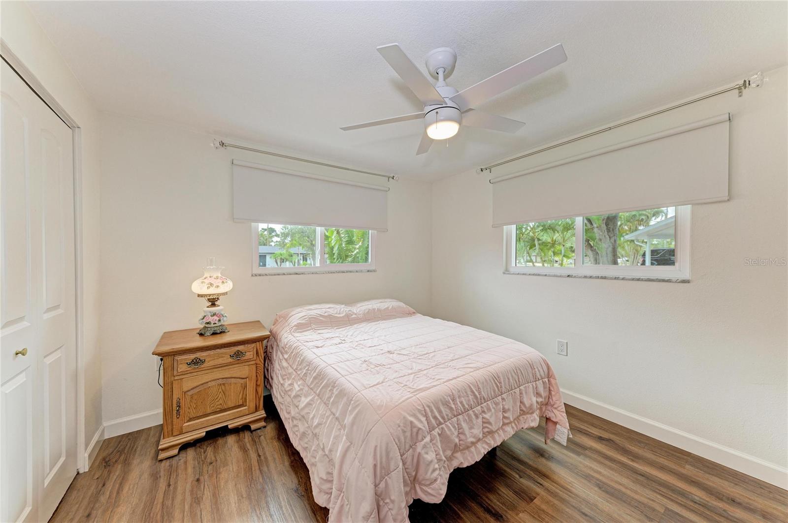 2317 S TUTTLE AVE — photo 26