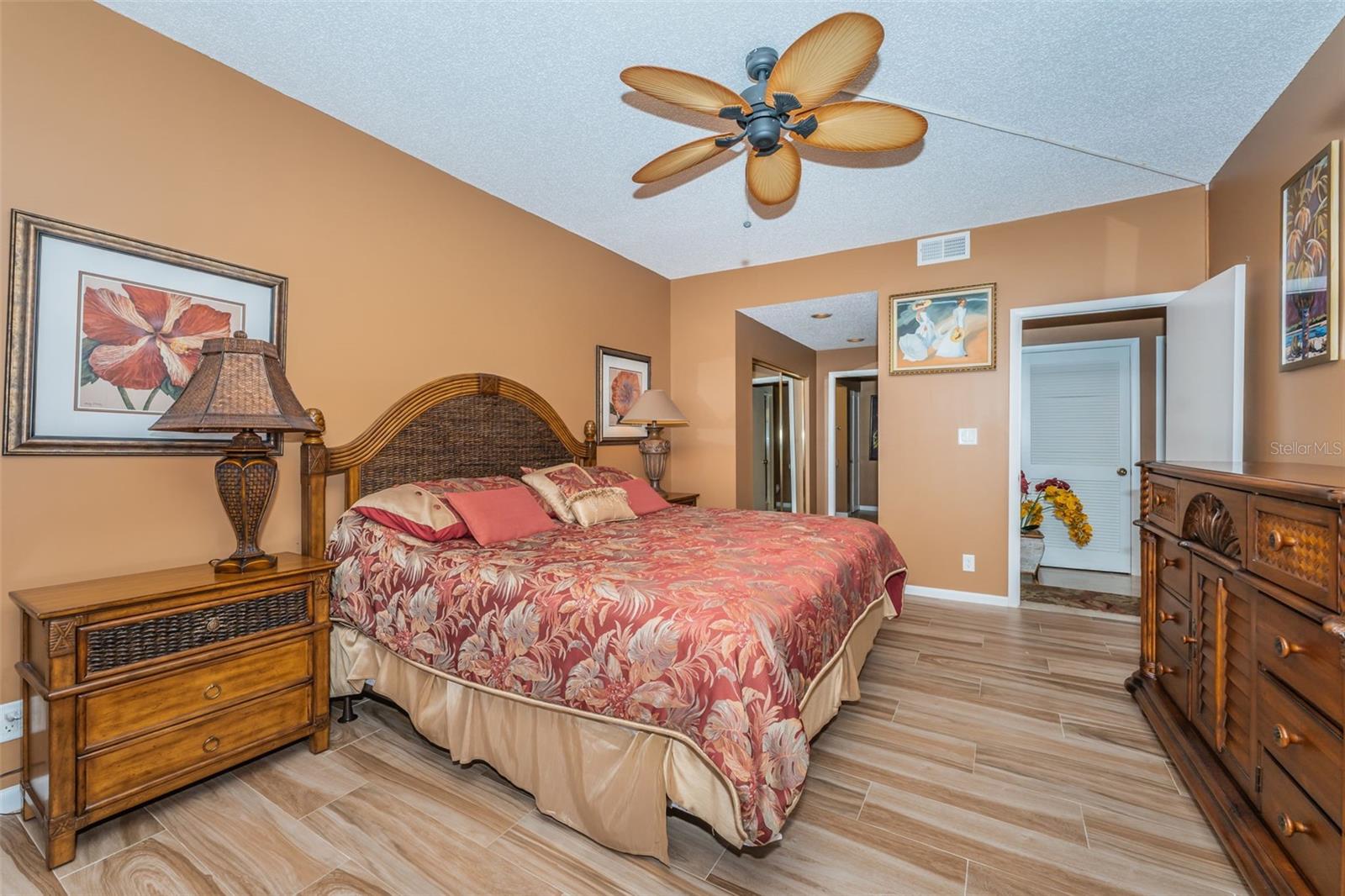 6 BELLEVIEW BLVD #306 — photo 20