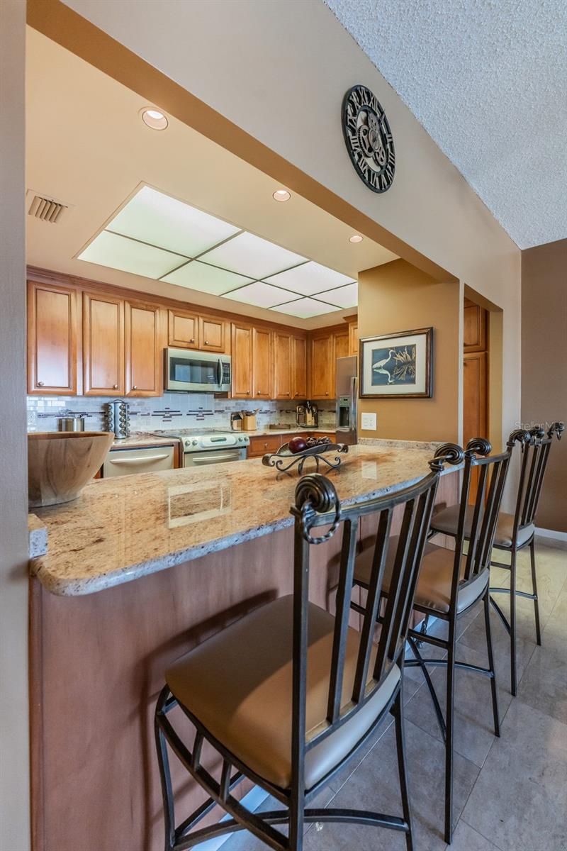 6 BELLEVIEW BLVD #306 — photo 9