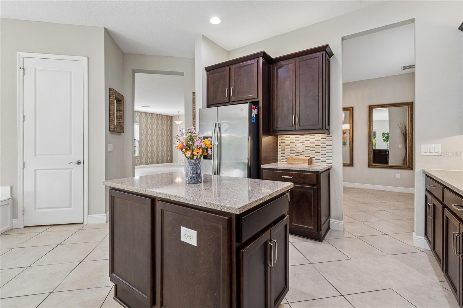 30229 SOUTHERNWOOD CT — photo 23