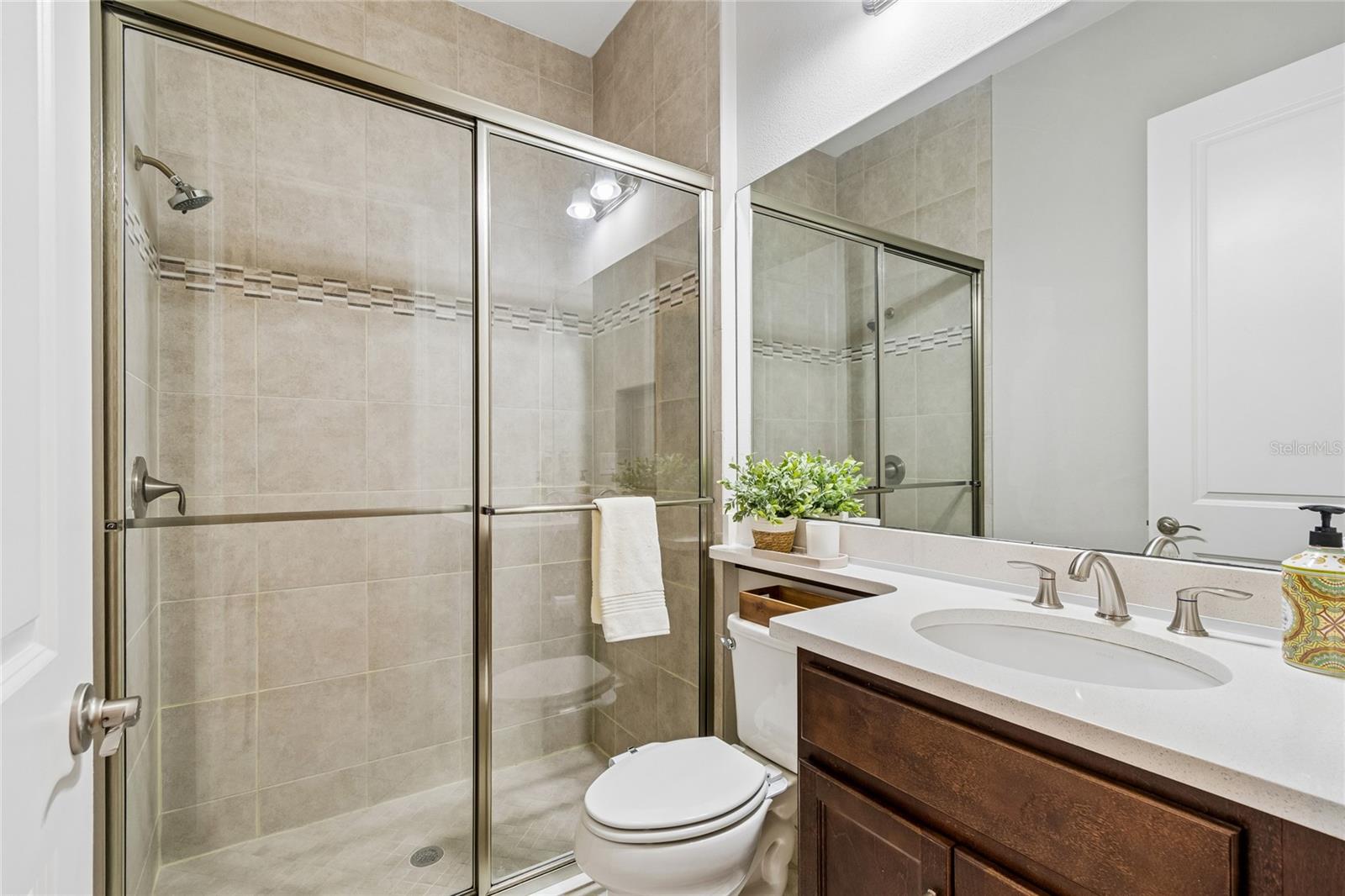 30229 SOUTHERNWOOD CT — photo 38