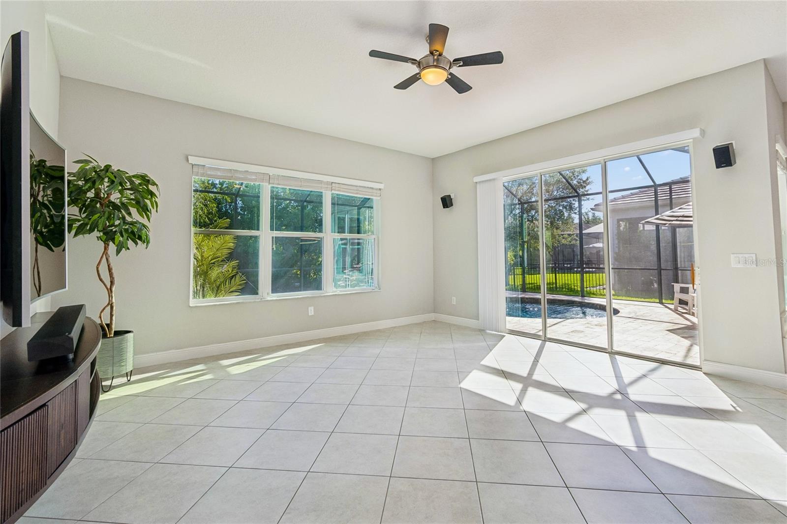 30229 SOUTHERNWOOD CT — photo 36