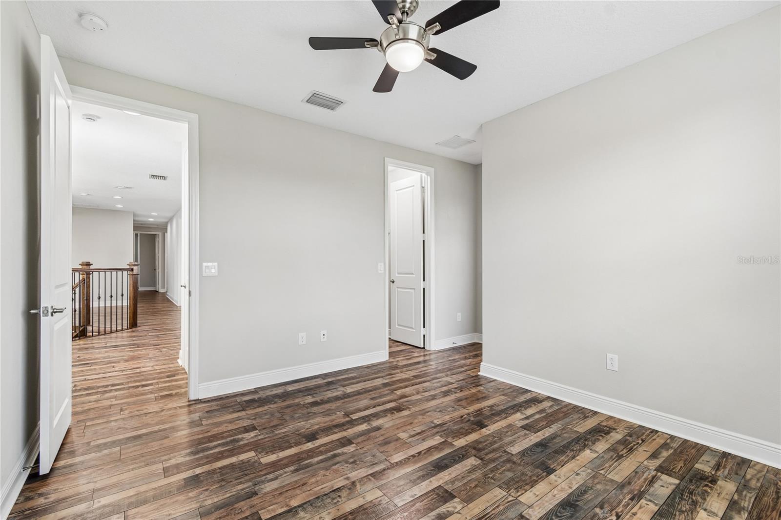 30229 SOUTHERNWOOD CT — photo 48