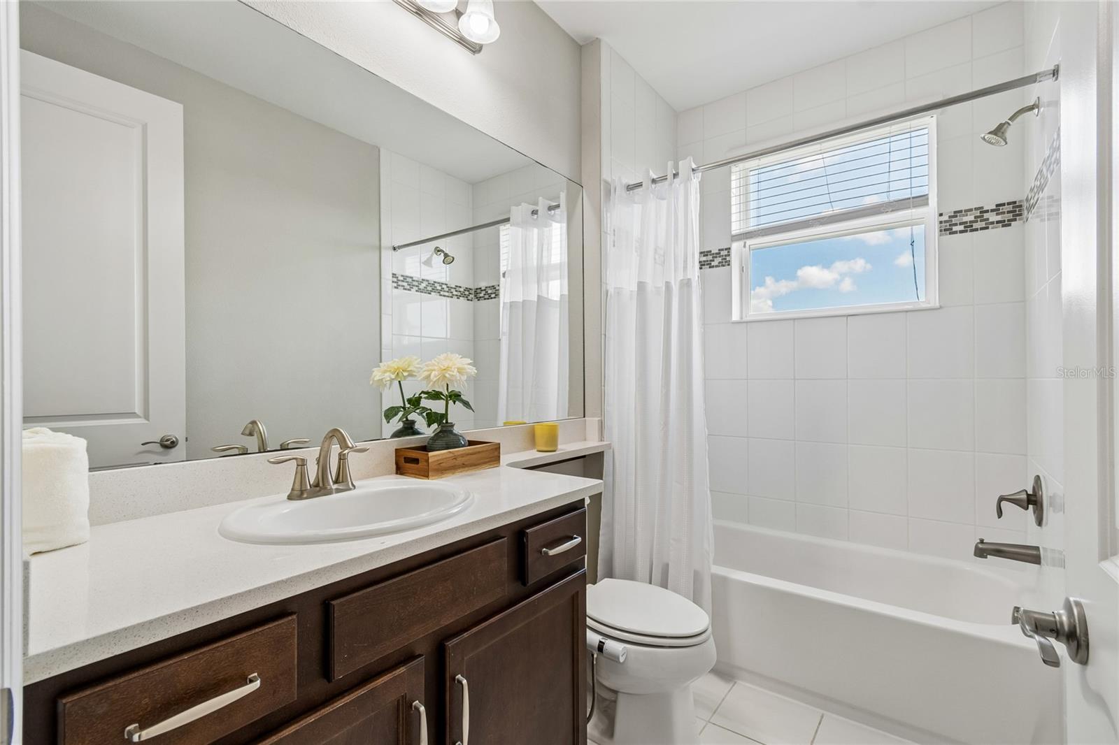 30229 SOUTHERNWOOD CT — photo 47