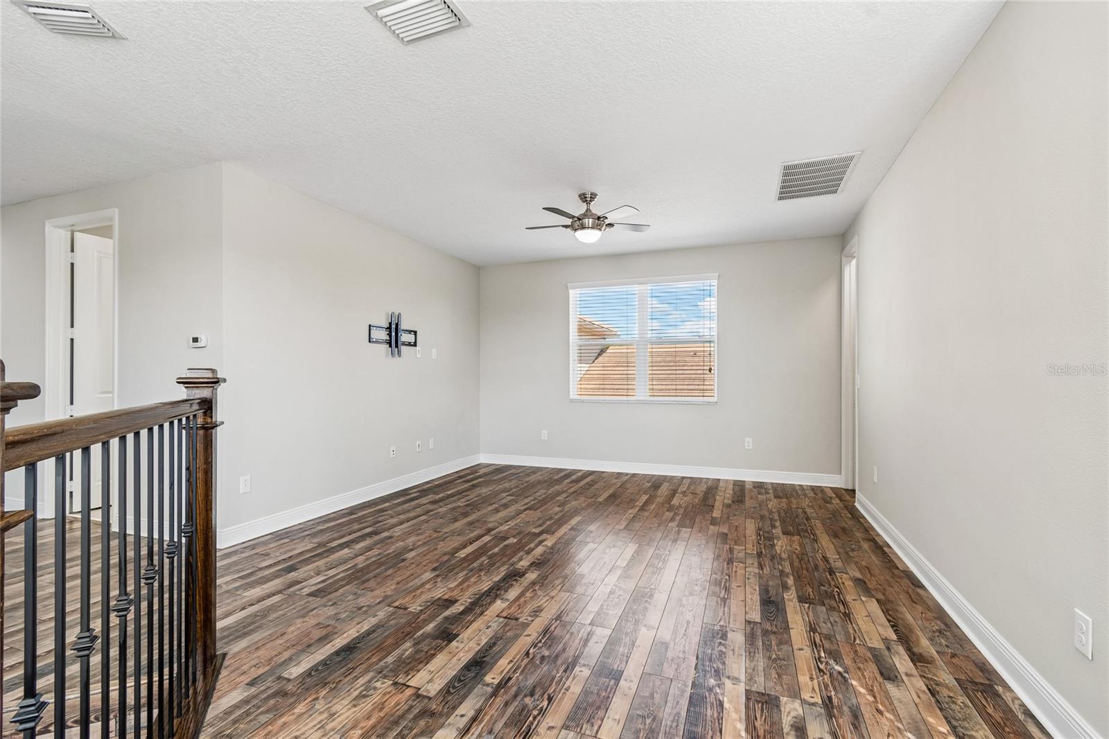 30229 SOUTHERNWOOD CT — photo 45