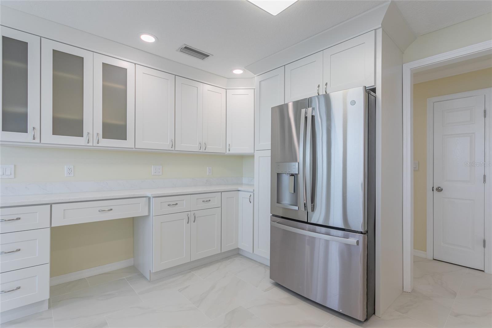 5557 BOWLINE BND — photo 18