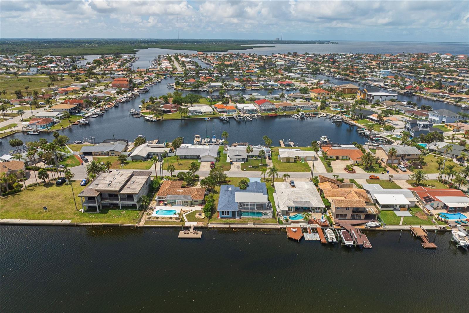 5557 BOWLINE BND — photo 41