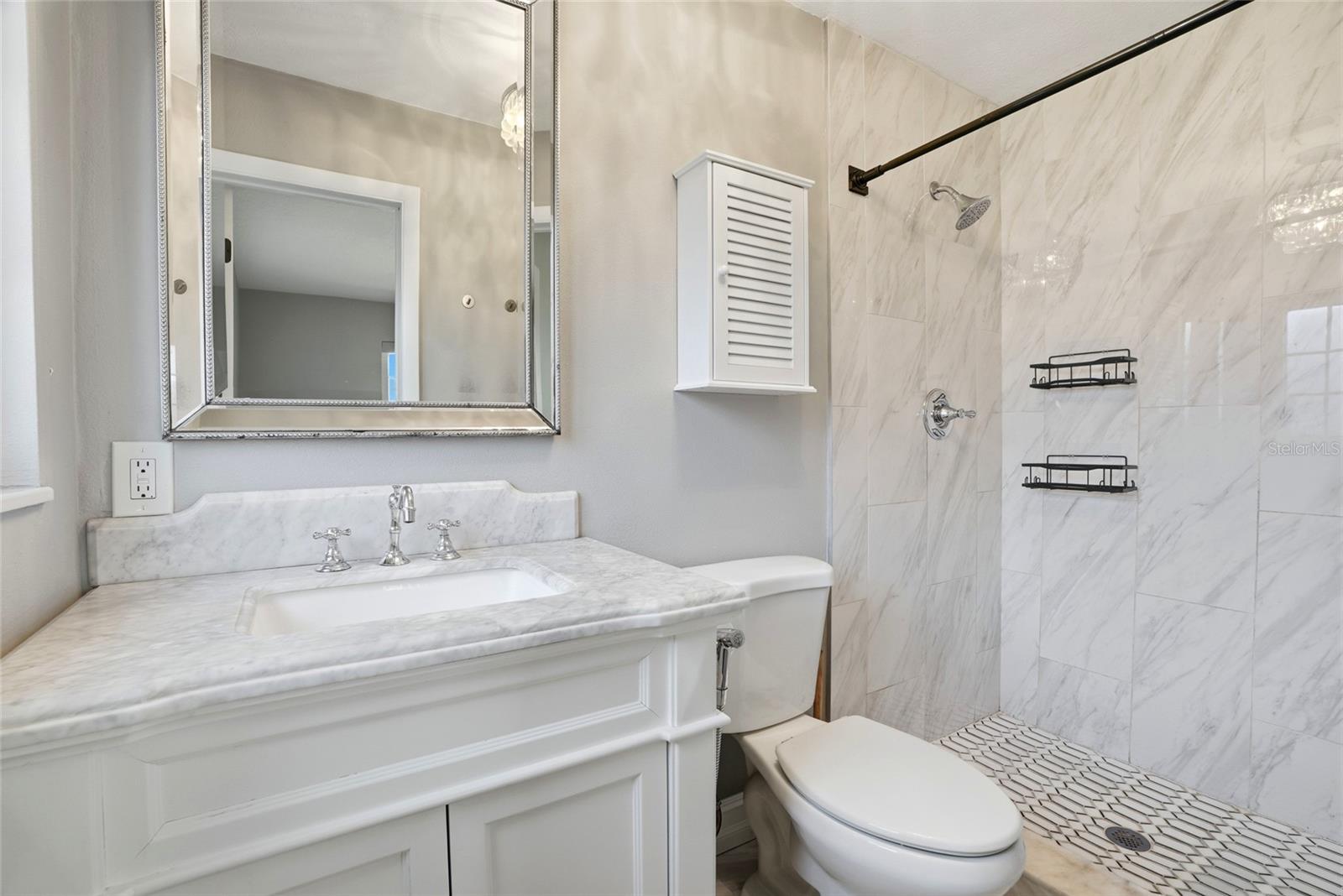 1349 VIEWTOP DR — photo 19