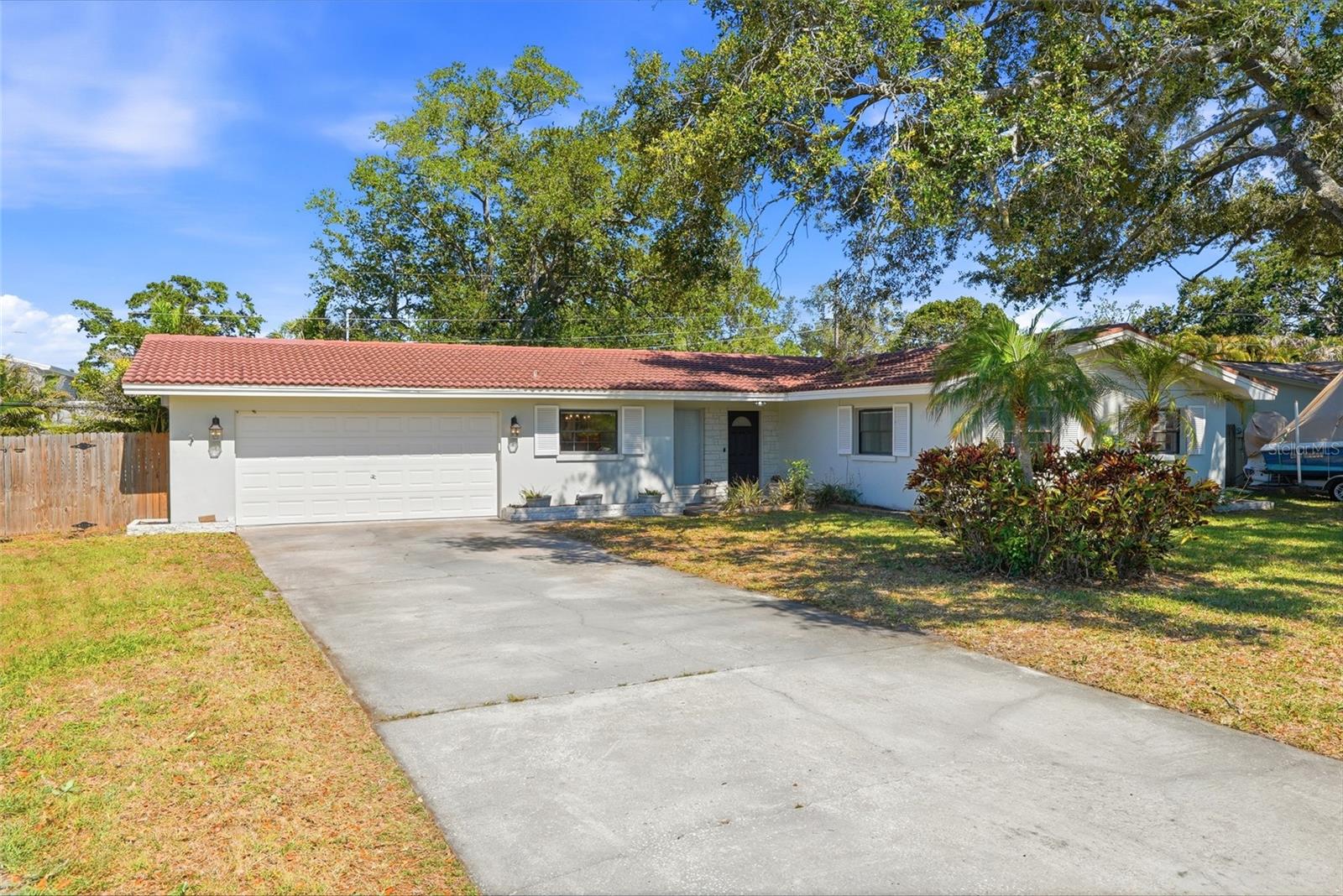 1349 VIEWTOP DR — photo 4