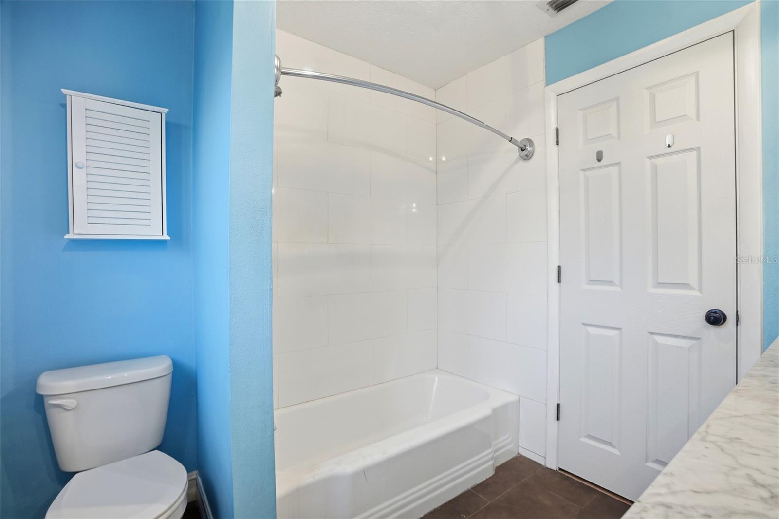 1349 VIEWTOP DR — photo 21