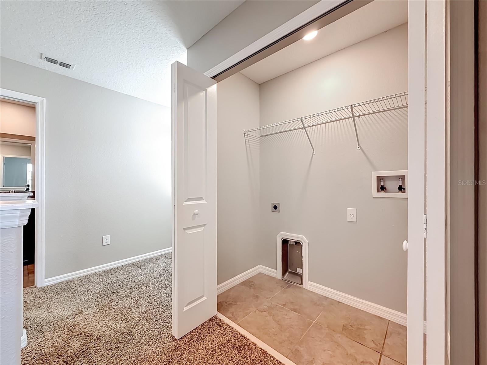 7405 EVENING PRIMROSE CT — photo 38