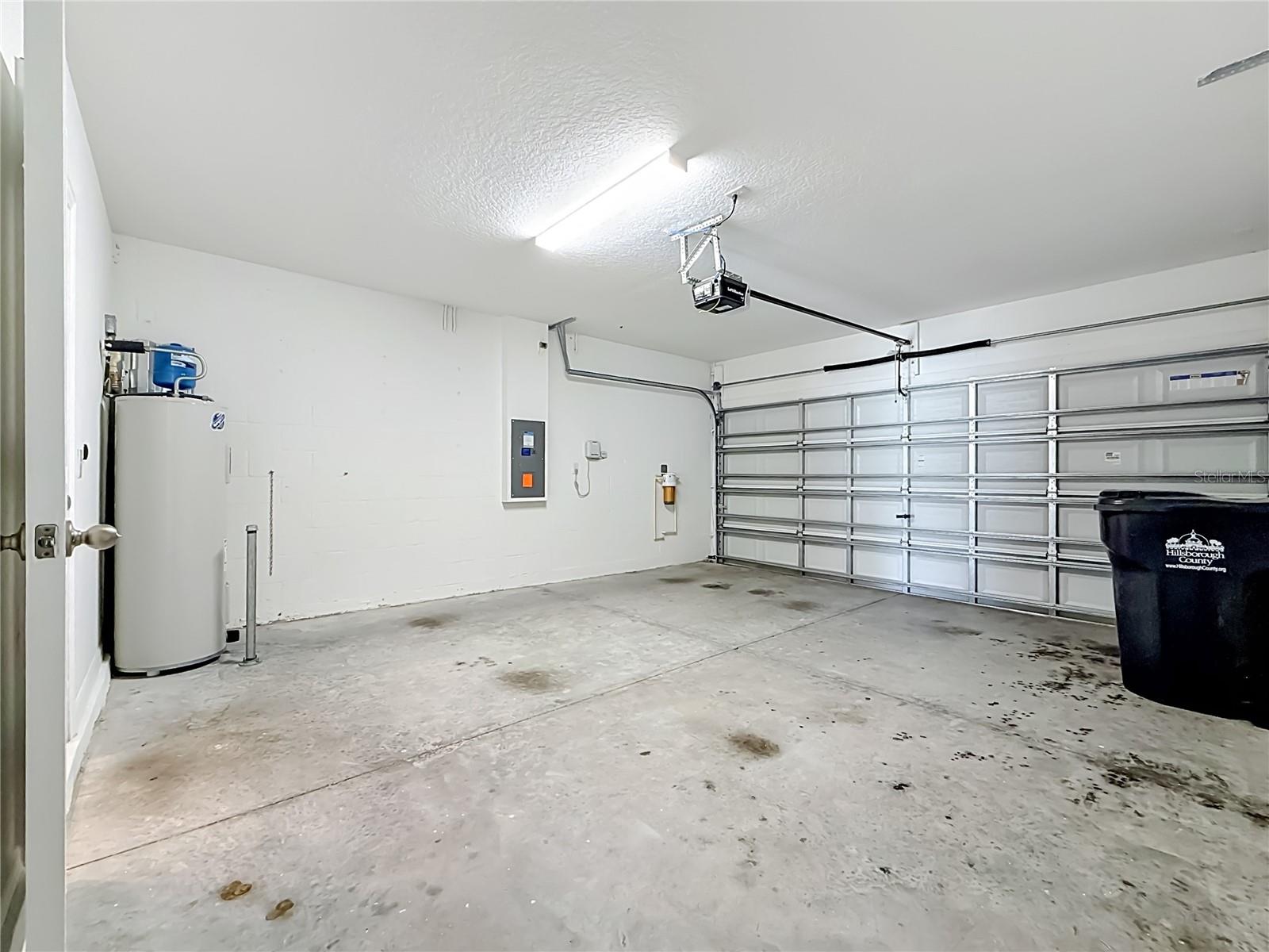 7405 EVENING PRIMROSE CT — photo 49