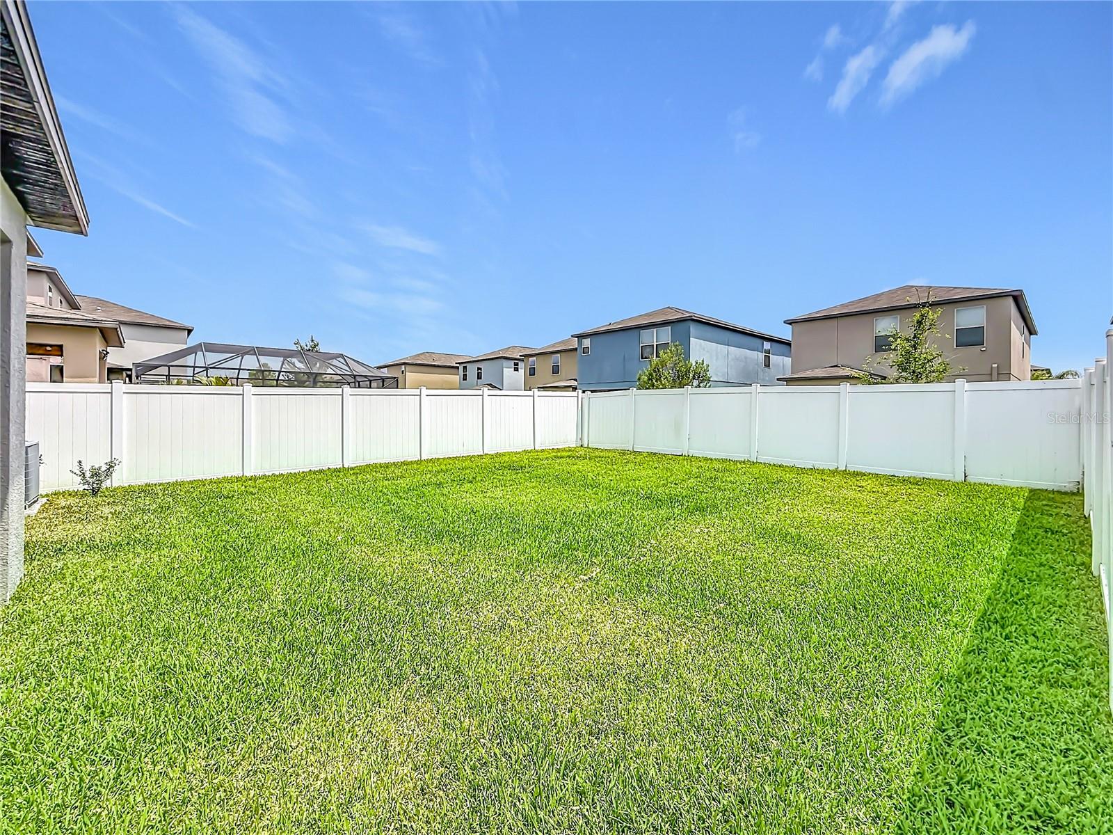 7405 EVENING PRIMROSE CT — photo 52