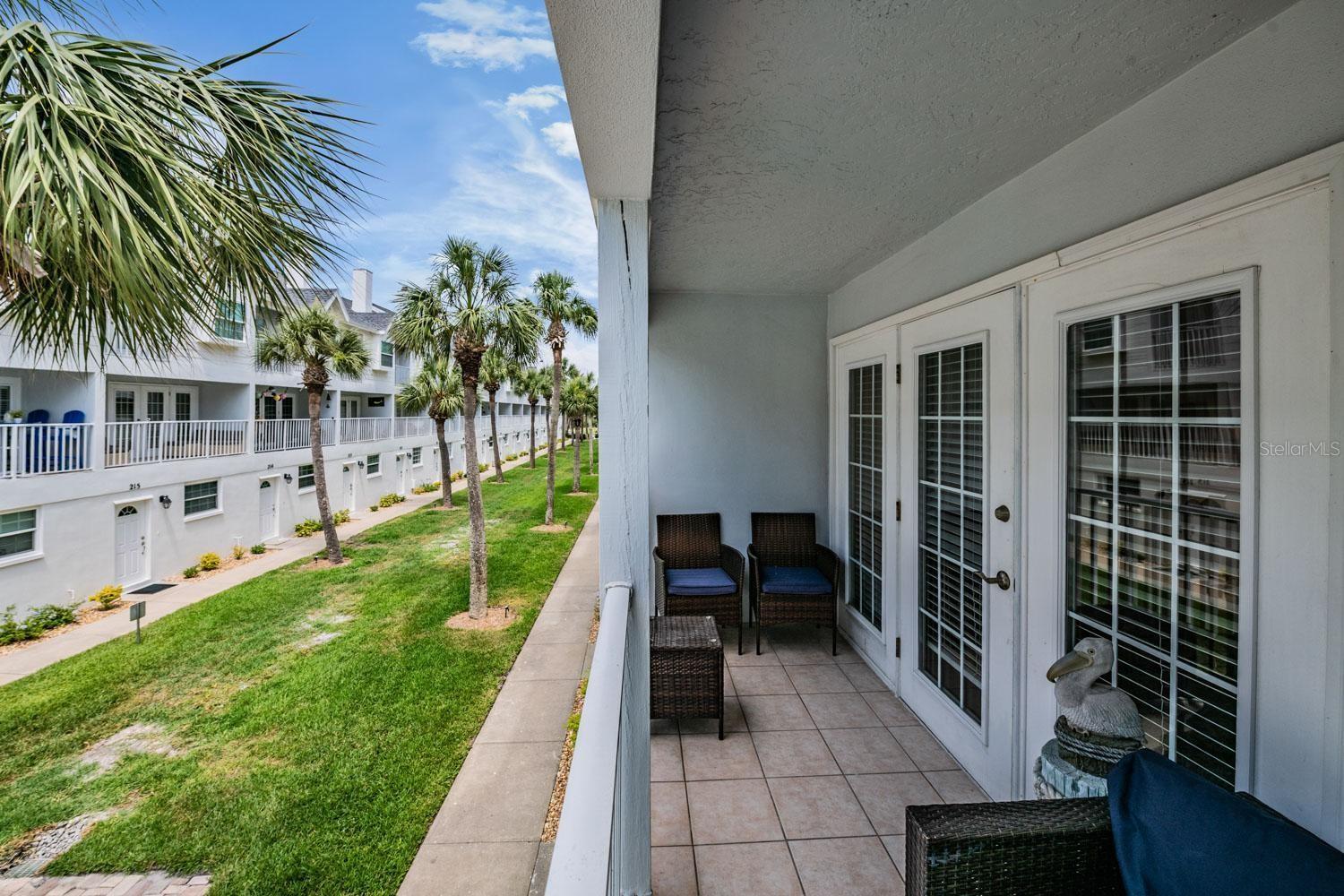 17960 GULF BLVD #121 — photo 27