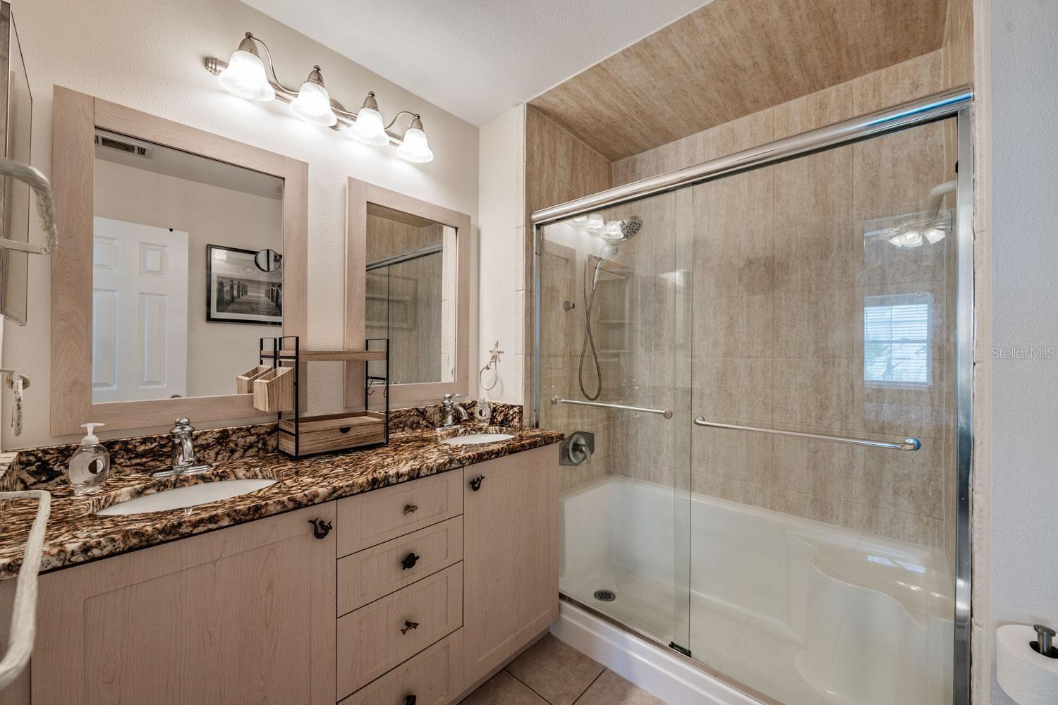 17960 GULF BLVD #121 — photo 31