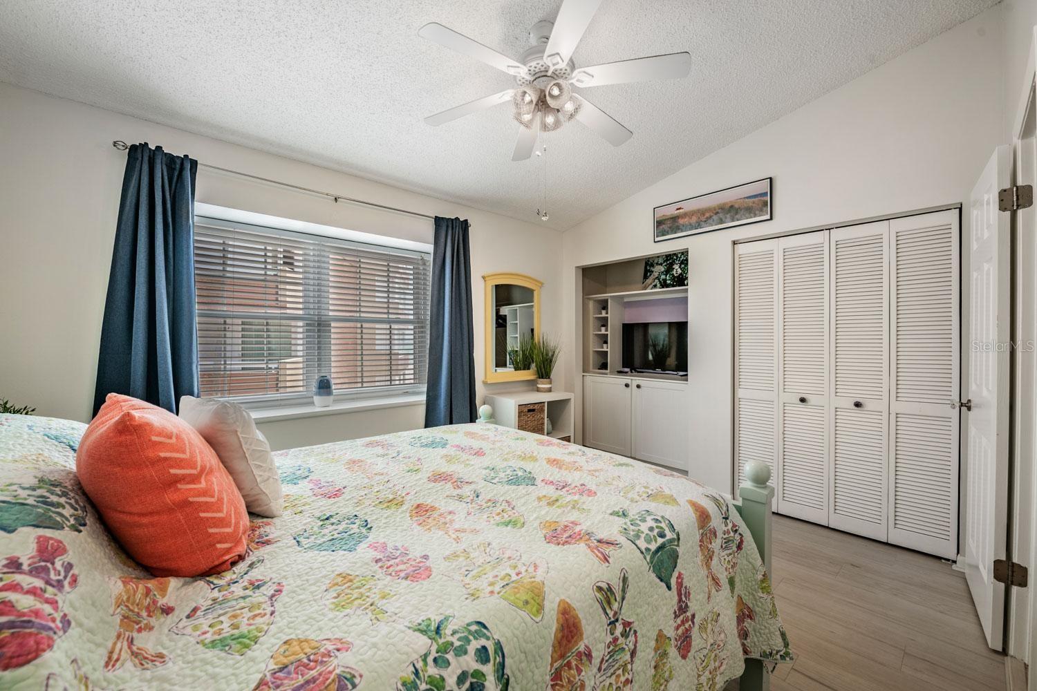 17960 GULF BLVD #121 — photo 33