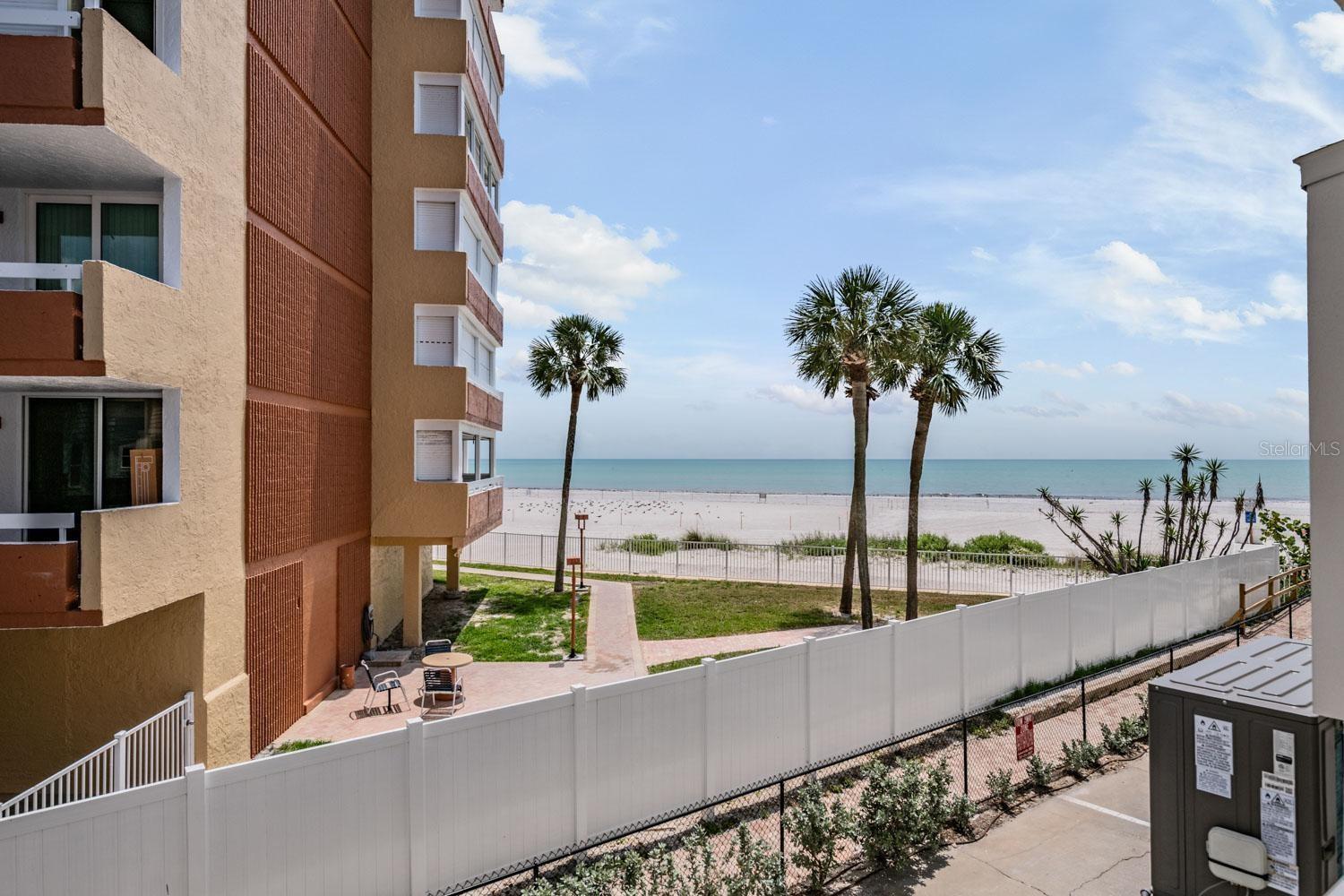 17960 GULF BLVD #121 — photo 16