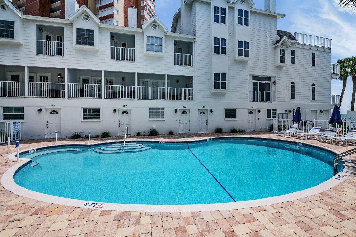 17960 GULF BLVD #121 — photo 38