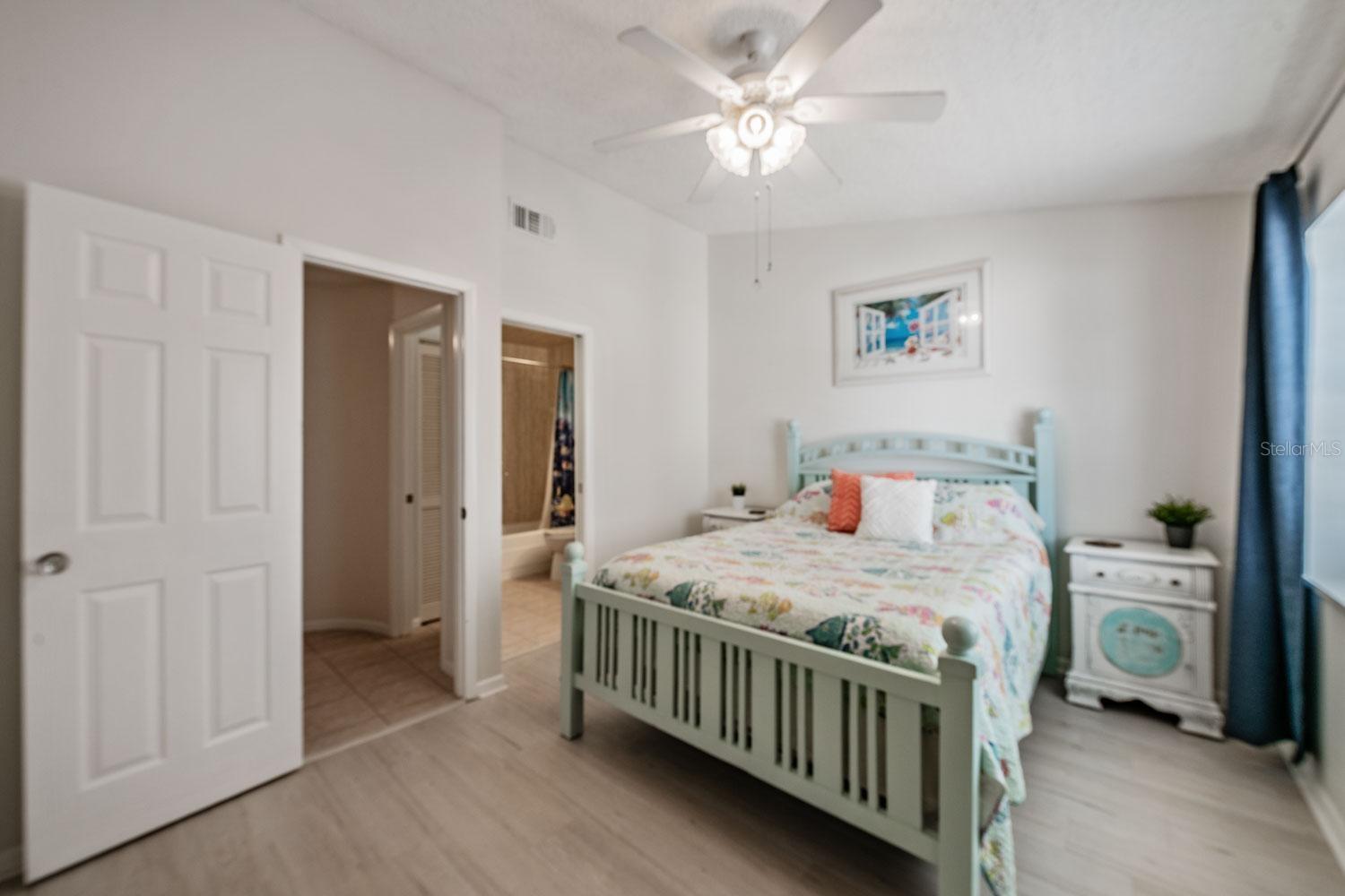 17960 GULF BLVD #121 — photo 35