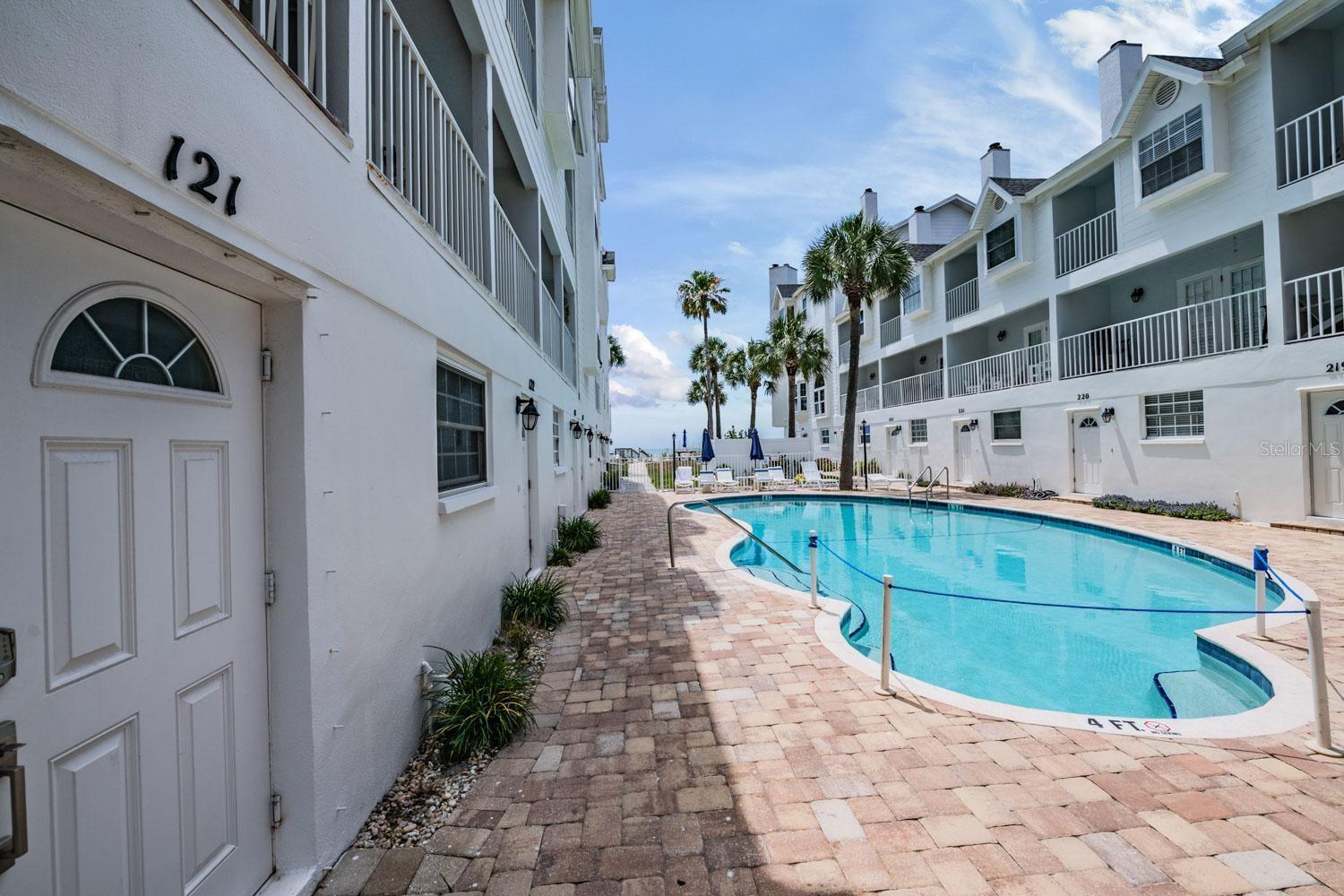 17960 GULF BLVD #121 — photo 5
