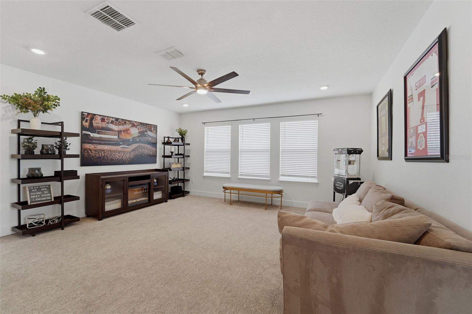 8020 PRAISE DR — photo 25
