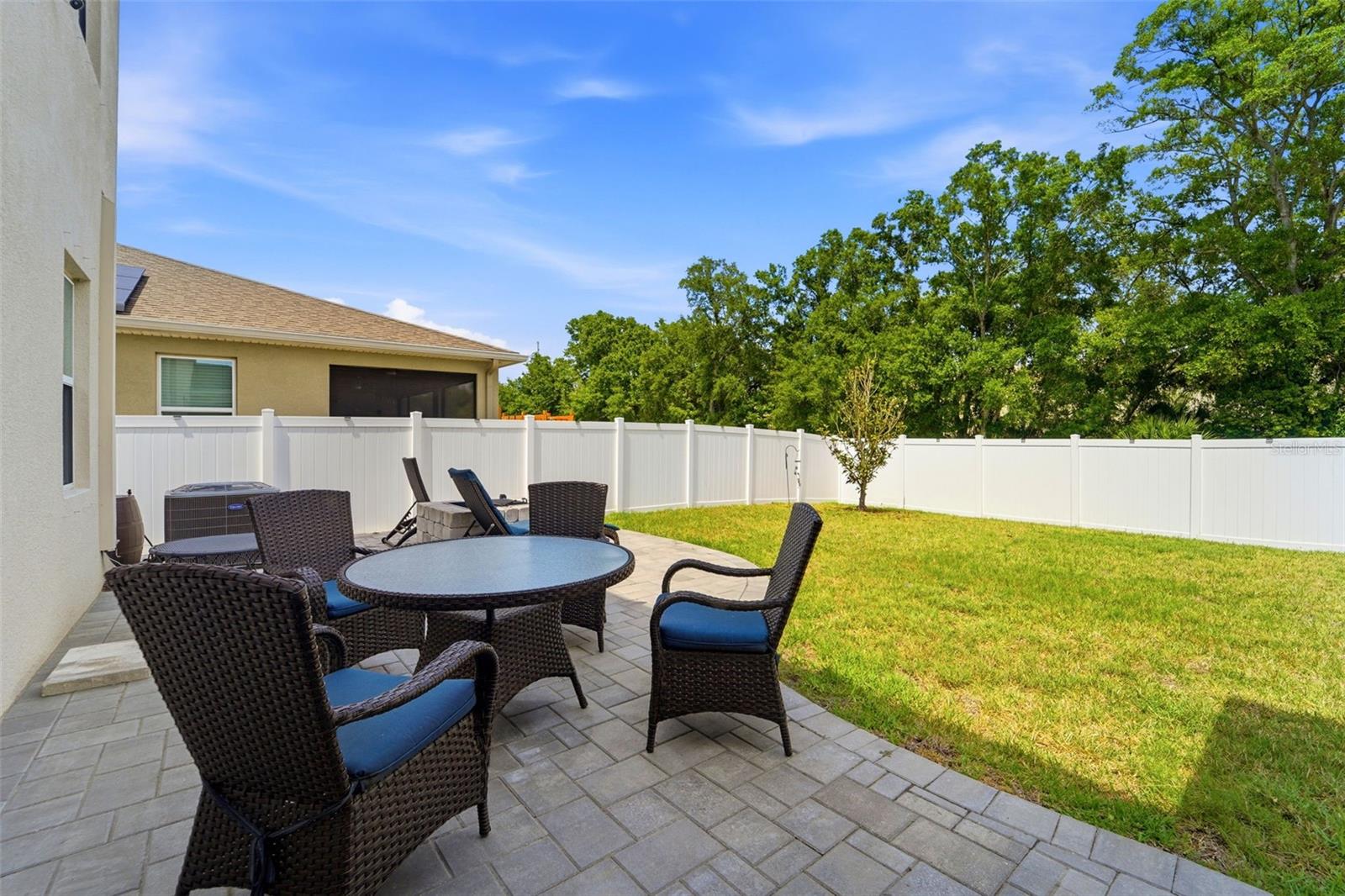 8020 PRAISE DR — photo 22