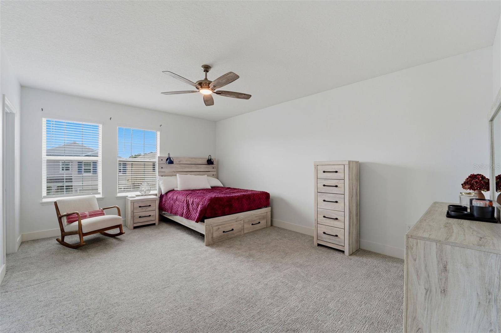 8020 PRAISE DR — photo 36