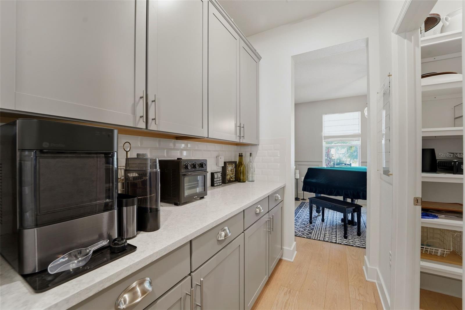 8020 PRAISE DR — photo 14