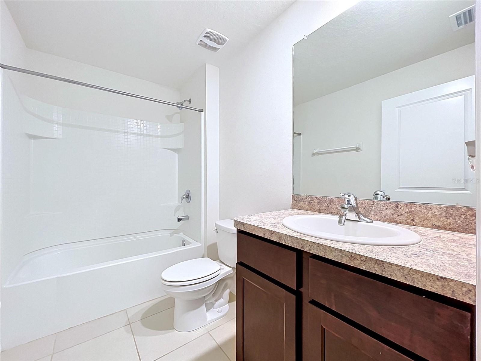 7804 DAVIE RAY DR — photo 12