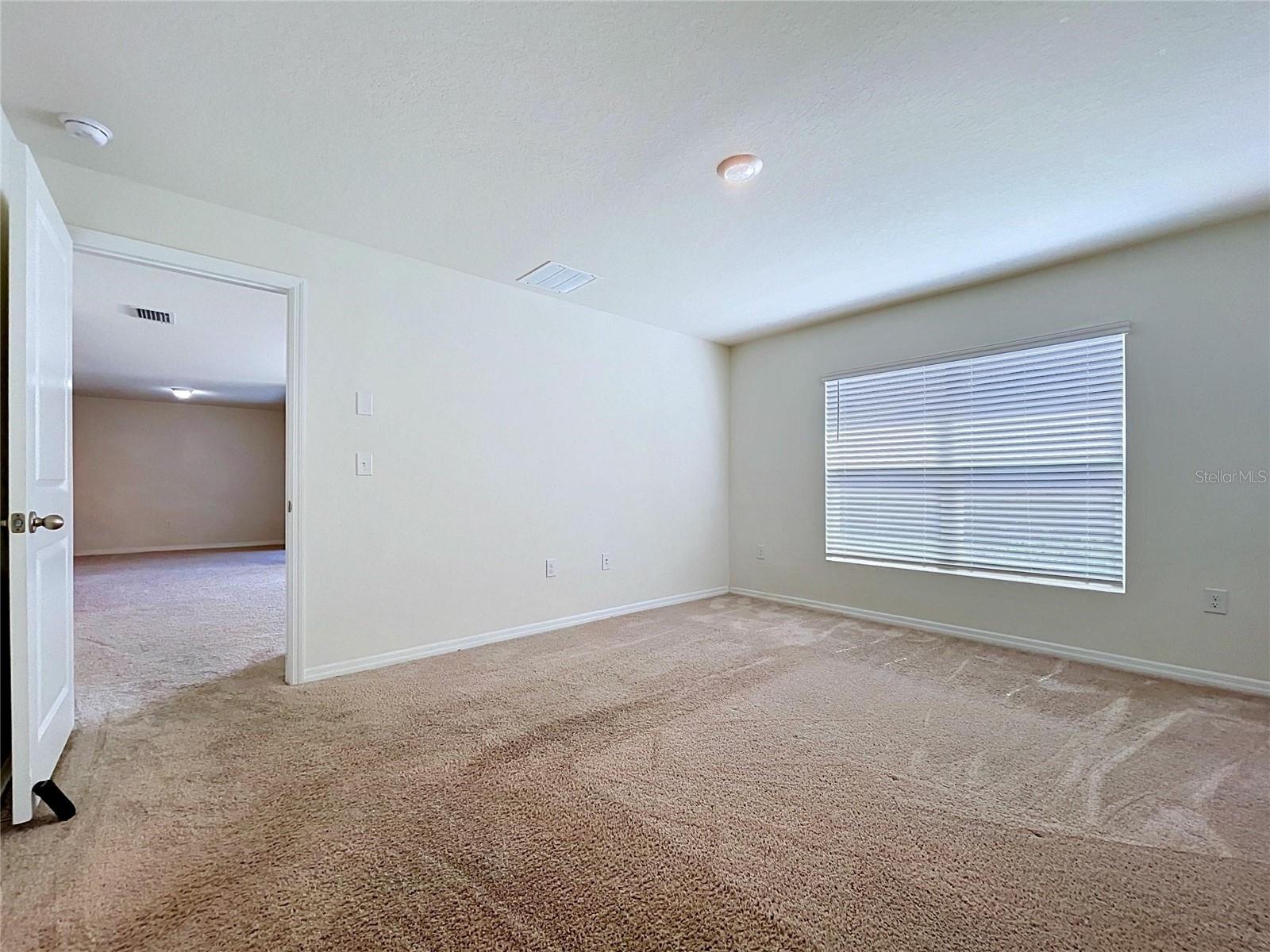 7804 DAVIE RAY DR — photo 28