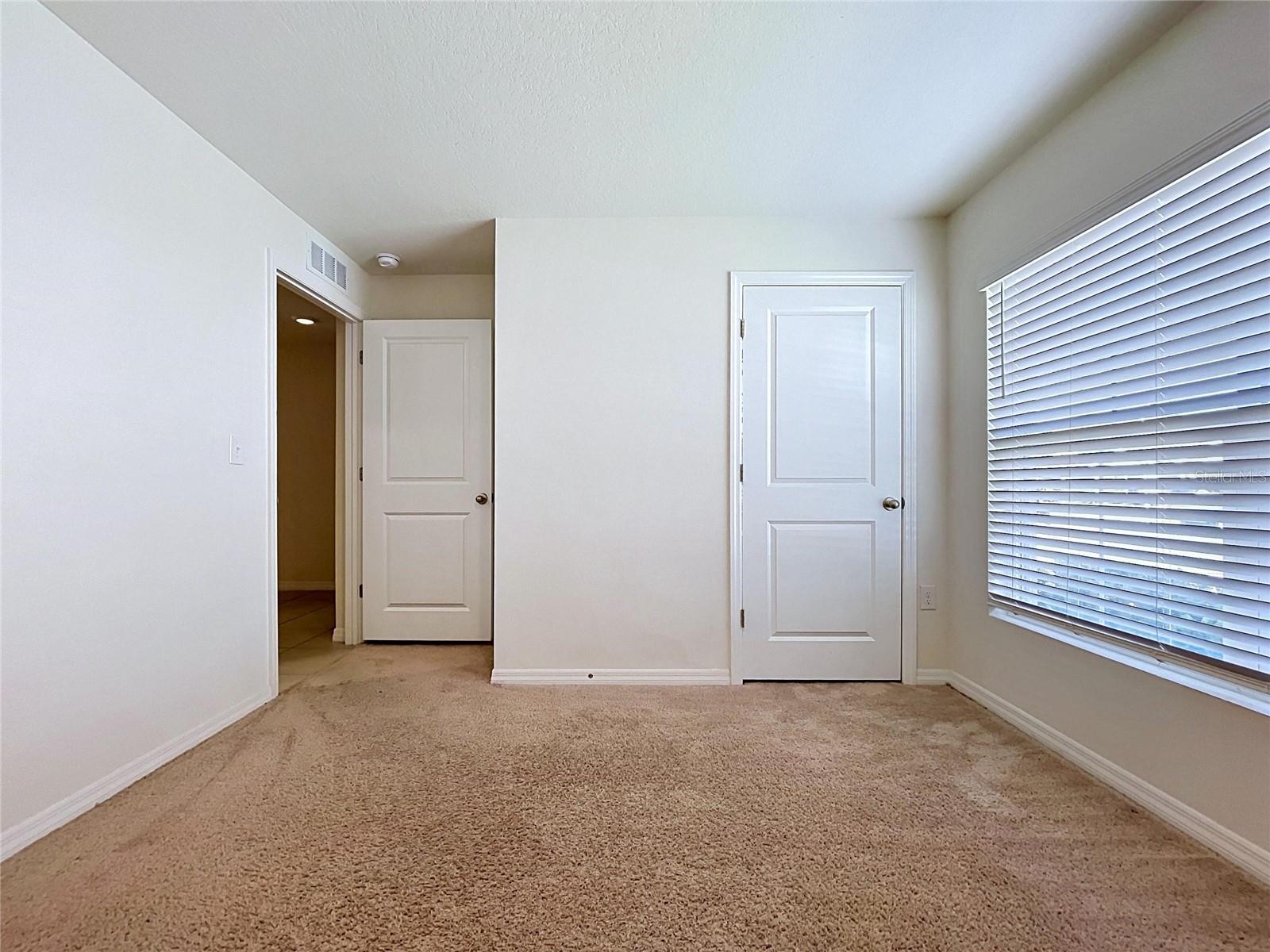 7804 DAVIE RAY DR — photo 8