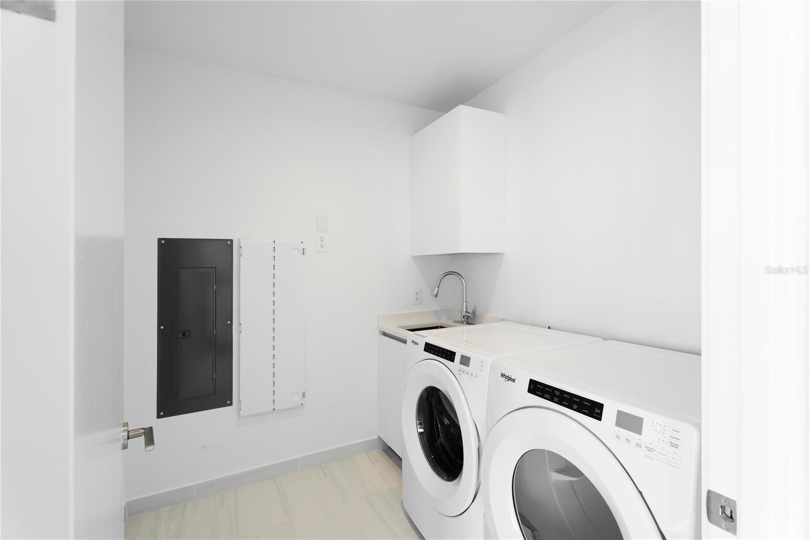 400 CENTRAL AVE #3107 — photo 22